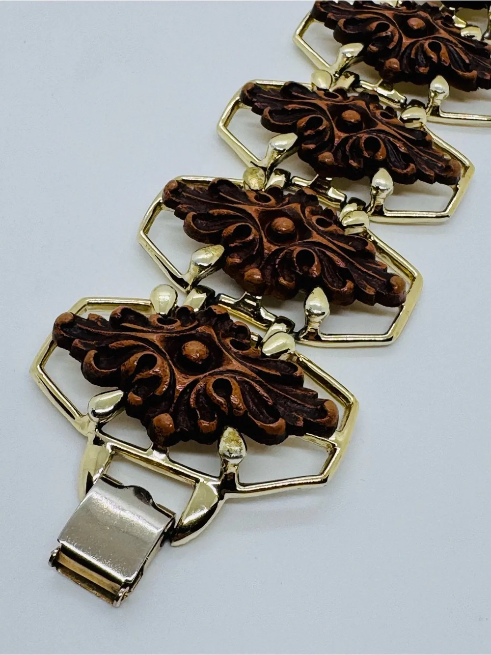 Vintage 1950s–1960s Selini Faux Wood & Gold-Tone Panel Link Bracelet SIGNED